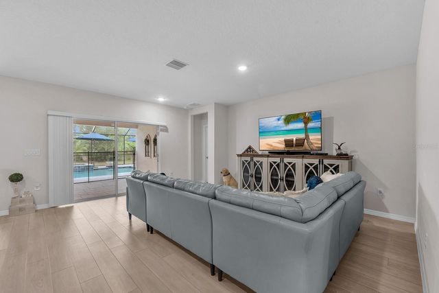 12952 WELLSPRING DRIVE, Lithia, FL 33547