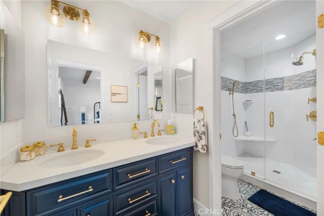 822 E Walnut Avenue, Orange, CA 92867