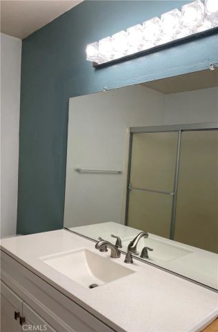 8163 Redlands, Los Angeles, CA 90293