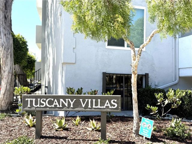 8163 Redlands, Los Angeles, CA 90293