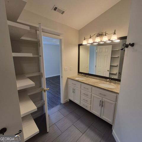 2162 Mill Garden Run, Buford, GA 30519