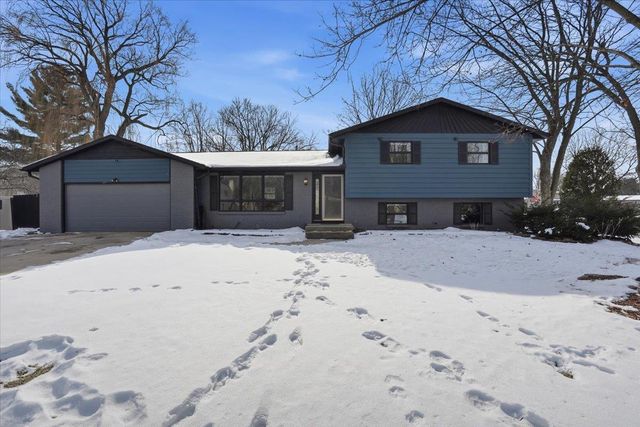 1515 Calico Lane, Sun Prairie, WI 53590