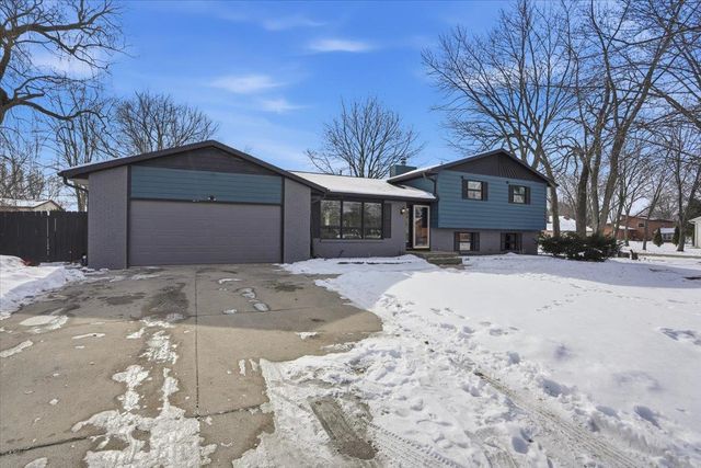 1515 Calico Lane, Sun Prairie, WI 53590