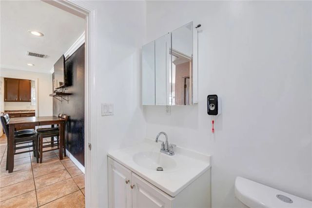 10527 Angell Street, Norwalk, CA 90650