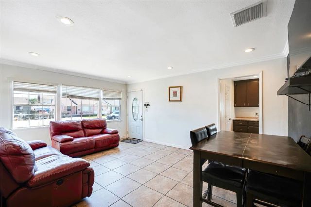 10527 Angell Street, Norwalk, CA 90650
