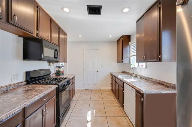 10527 Angell Street, Norwalk, CA 90650