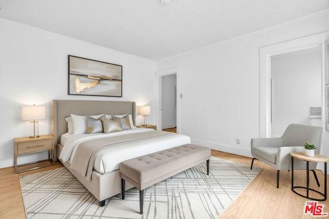 1412 S Victoria Avenue, Los Angeles, CA 90019