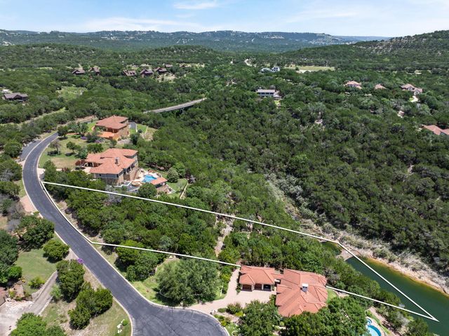 18505 Monet Pointe DR, Jonestown, TX 78645