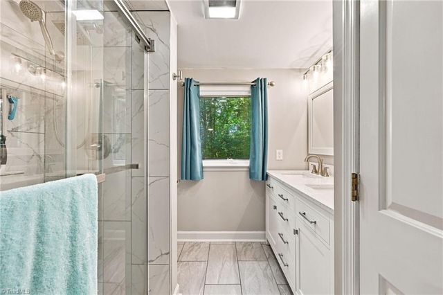 5275 Reynolda Road, Winston-salem, NC 27106