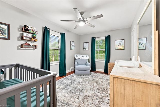 5275 Reynolda Road, Winston-salem, NC 27106