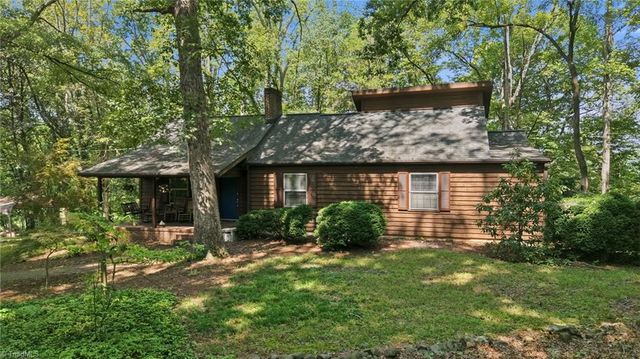 5275 Reynolda Road, Winston-salem, NC 27106