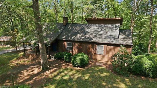 5275 Reynolda Road, Winston-salem, NC 27106