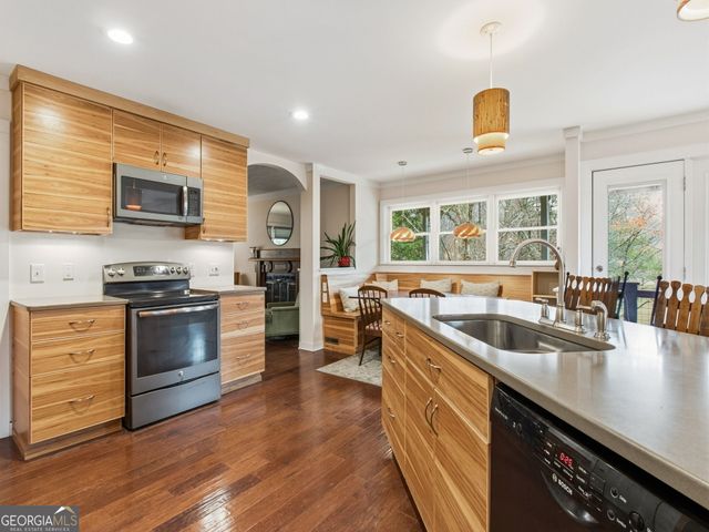 543 Martins Grove Road, Dahlonega, GA 30533