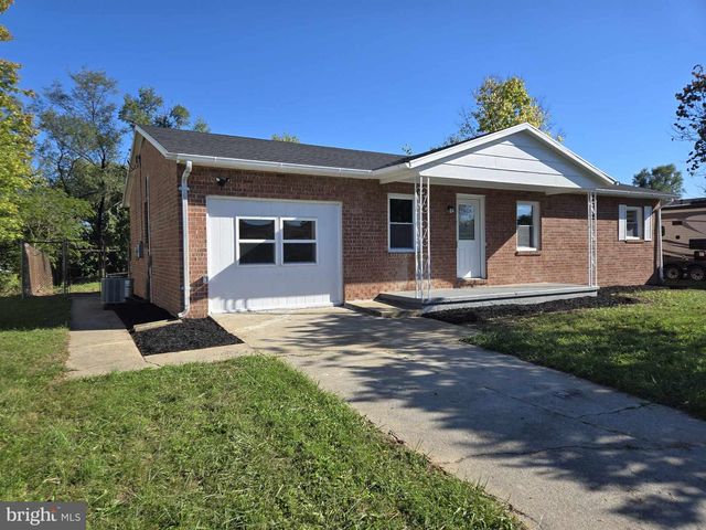 254 PRINCETON ST, Martinsburg, WV 25404