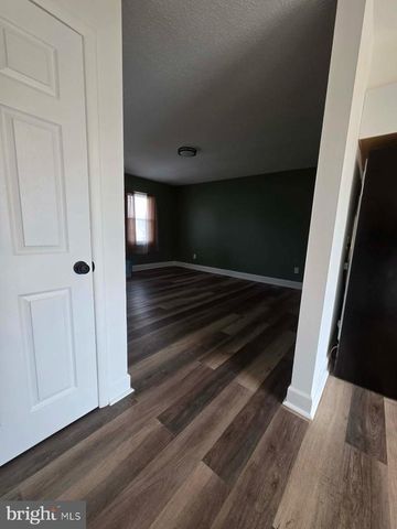 254 PRINCETON ST, Martinsburg, WV 25404