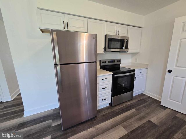 254 PRINCETON ST, Martinsburg, WV 25404