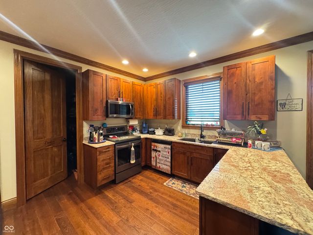 1084 E Jacks Way, Greensburg, IN 47240