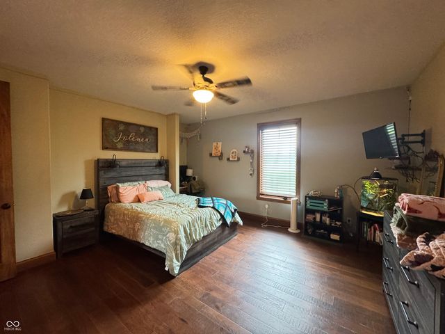 1084 E Jacks Way, Greensburg, IN 47240