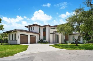 9405 SW 72nd Court, Pinecrest, FL 33156