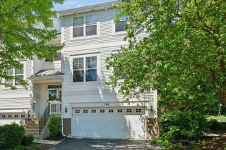 280 Hickory Lane, South Elgin, IL 60177