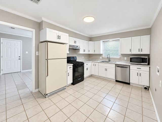 1613 N College Street, Mckinney, TX 75069