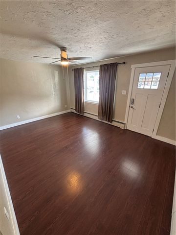 1506 Grant St, N Braddock, PA 15104