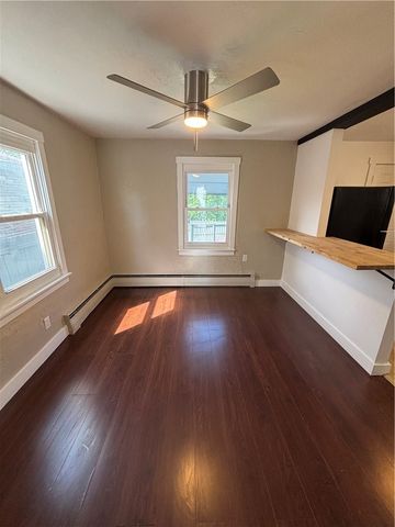 1506 Grant St, N Braddock, PA 15104