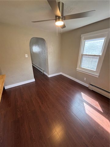 1506 Grant St, N Braddock, PA 15104