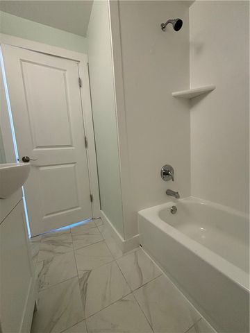 1506 Grant St, N Braddock, PA 15104