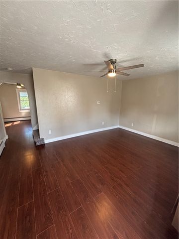 1506 Grant St, N Braddock, PA 15104