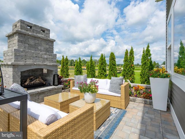 19844 LIGHTSHIP COVE DR, Milton, DE 19968