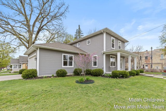 40 E Maple Street, Cedar Springs, MI 49319