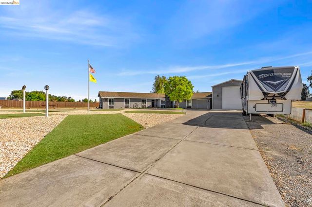 59 Old Stagecoach Rd, Brentwood, CA 94513