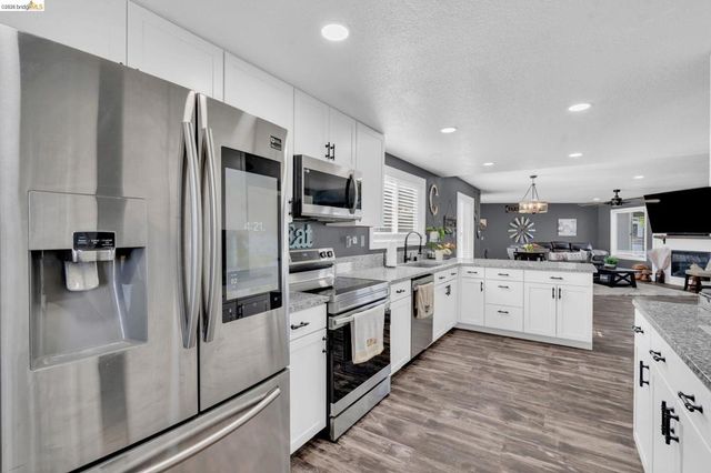 59 Old Stagecoach Rd, Brentwood, CA 94513