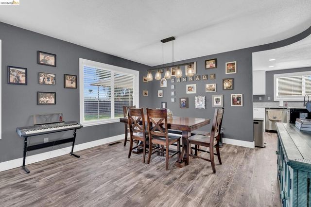 59 Old Stagecoach Rd, Brentwood, CA 94513