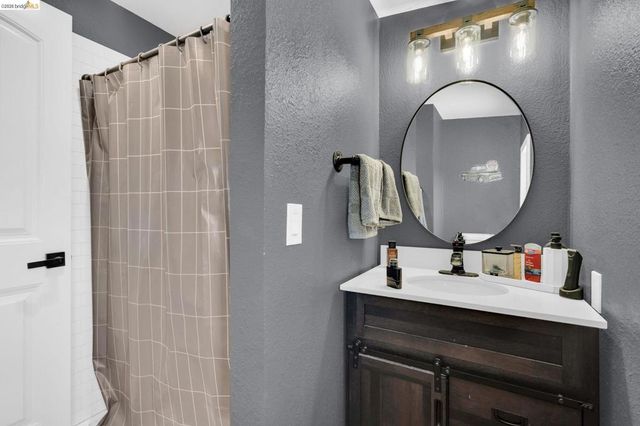 59 Old Stagecoach Rd, Brentwood, CA 94513