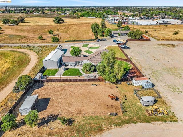 59 Old Stagecoach Rd, Brentwood, CA 94513