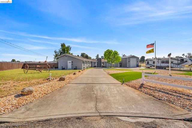 59 Old Stagecoach Rd, Brentwood, CA 94513