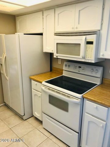 3119 W COCHISE Drive 228, Phoenix, AZ 85051