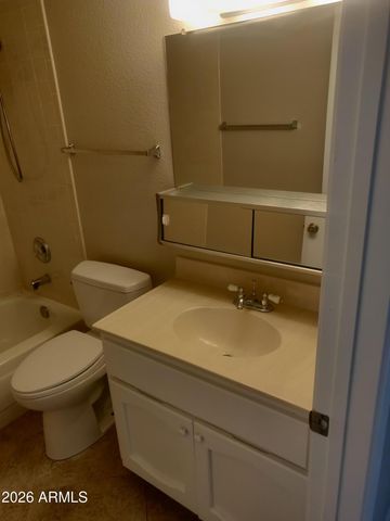 3119 W COCHISE Drive 228, Phoenix, AZ 85051