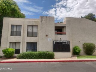 3119 W COCHISE Drive 228, Phoenix, AZ 85051