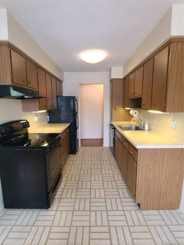 10 Oakwood Terrace 87, New Windsor, NY 12553