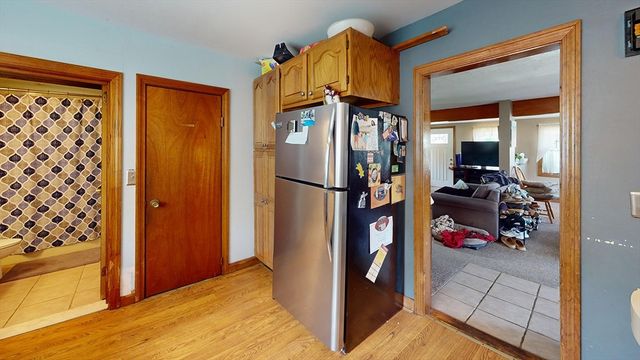 34 Trenton, Dedham, MA 02026