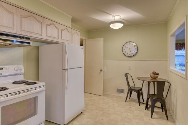 1027 E. 37TH Ave, Spokane, WA 99203