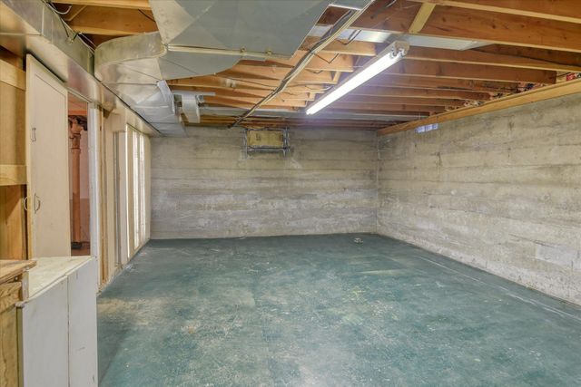 1027 E. 37TH Ave, Spokane, WA 99203