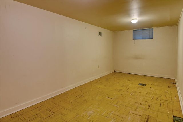 1027 E. 37TH Ave, Spokane, WA 99203