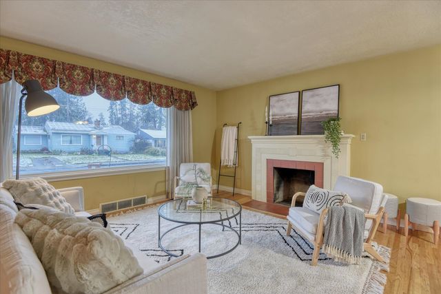 1027 E. 37TH Ave, Spokane, WA 99203