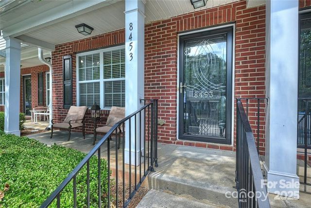 8453 Big Creek Court, Charlotte, NC 28105