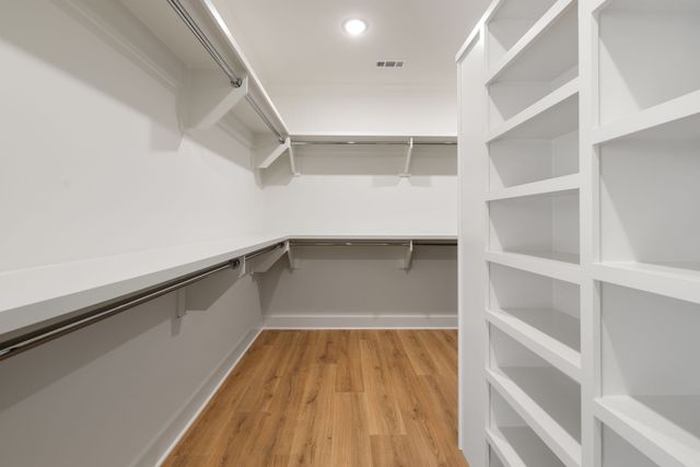 3279 Sassafras Ln, Thompsons Station, TN 37179