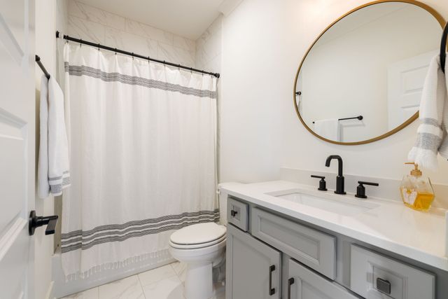 3279 Sassafras Ln, Thompsons Station, TN 37179